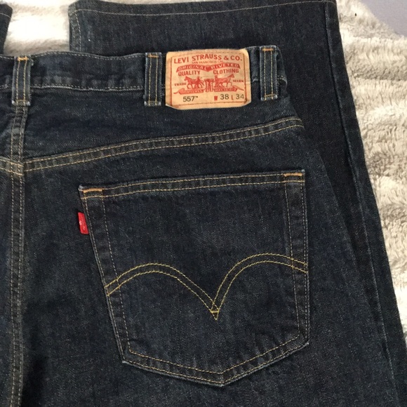 Levi's | Jeans | Levis 557 Relaxed Boot 